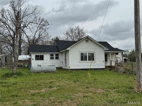 5 Acres of Land with Home for Sale in Naylor, Missouri