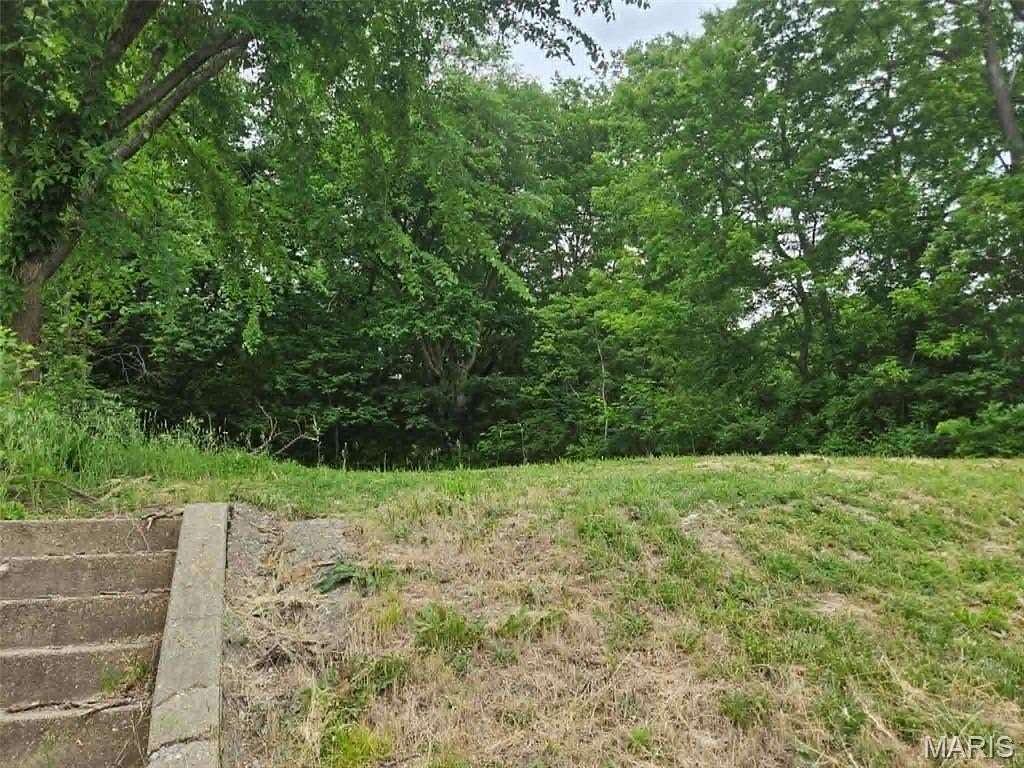 0.19 Acres of Commercial Land for Sale in Hannibal, Missouri