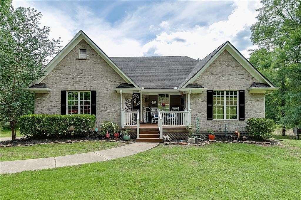 1.73 Acres of Land with Home for Sale in Hoschton, Georgia