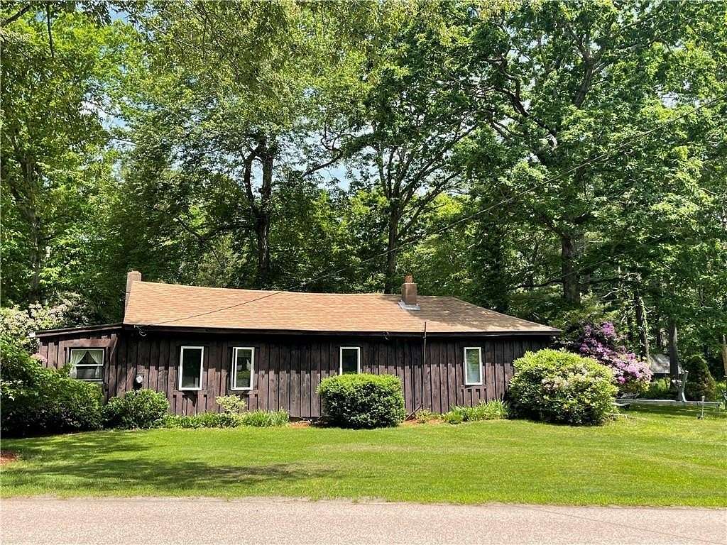 1.48 Acres of Residential Land for Sale in East Greenwich, Rhode Island