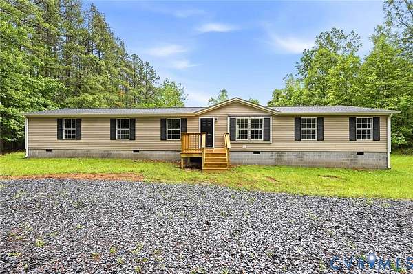 5 Acres of Land with Home for Sale in Arvonia, Virginia