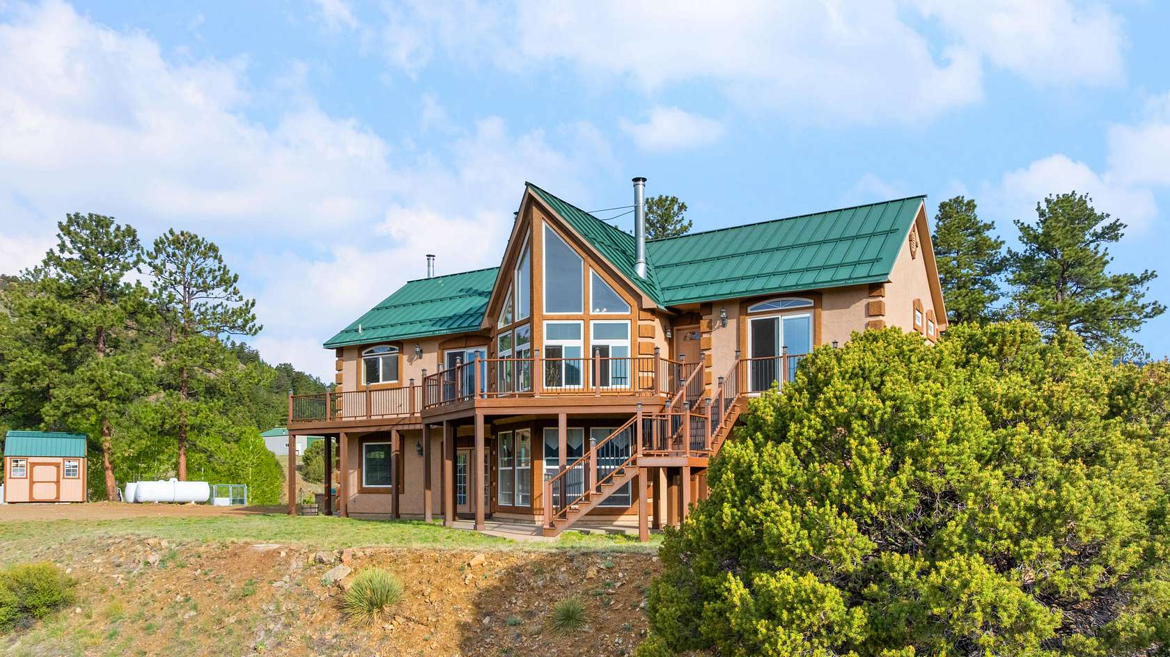 35 Acres of Land with Home for Sale in Westcliffe, Colorado