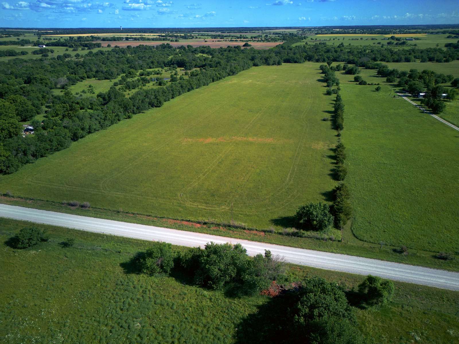 128 Acres of Land for Sale in Altamont, Kansas