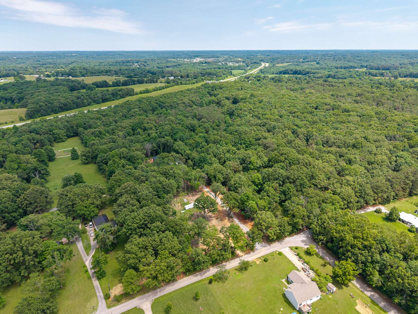 5.49 Acres of Residential Land for Sale in Bon Aqua, Tennessee