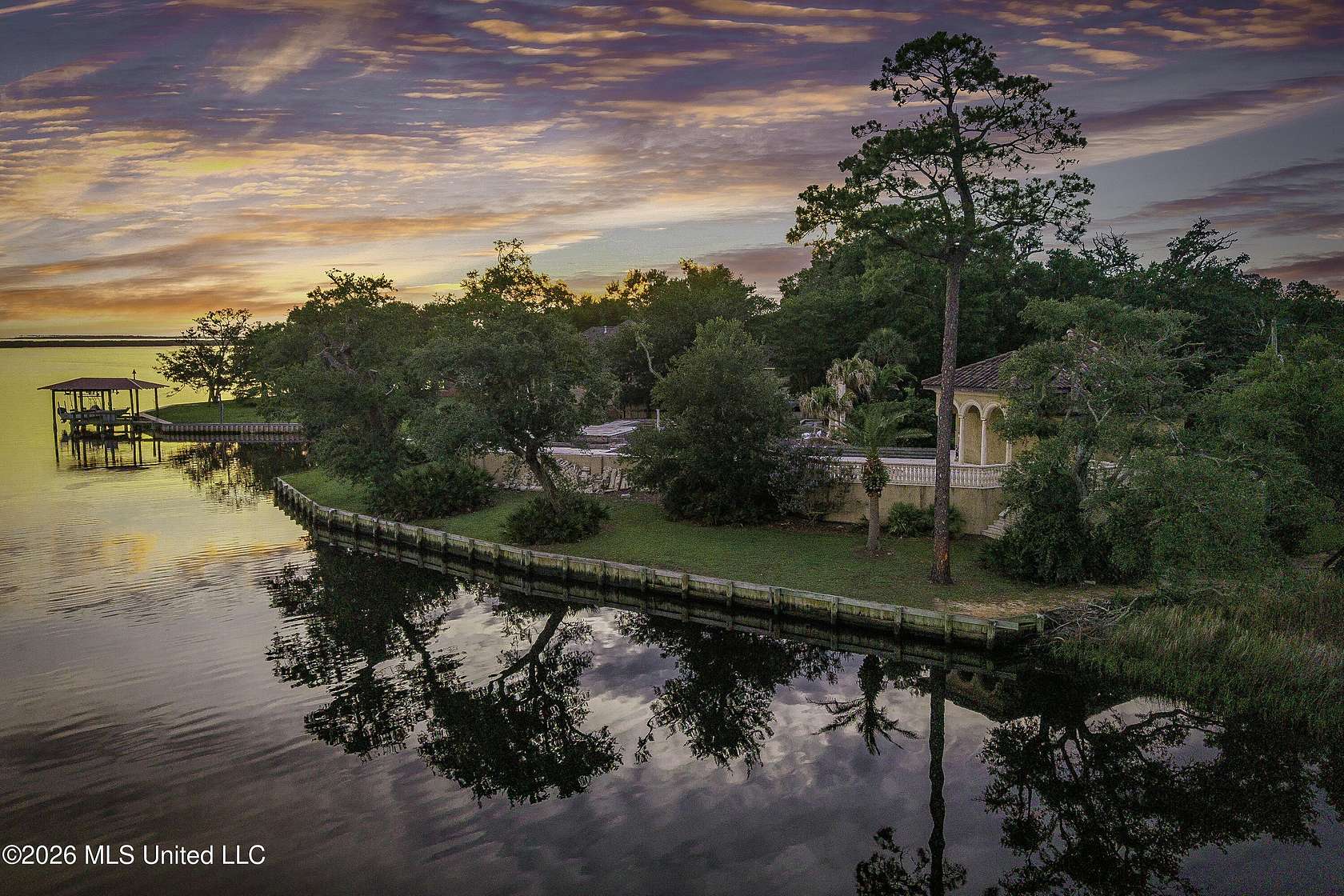 1.1 Acres of Residential Land for Sale in Ocean Springs, Mississippi
