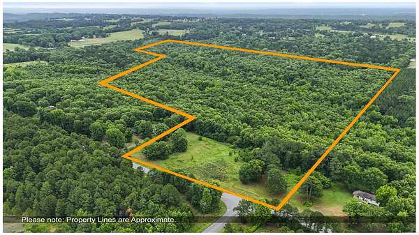 7 Acres of Residential Land for Sale in Greenbrier, Arkansas