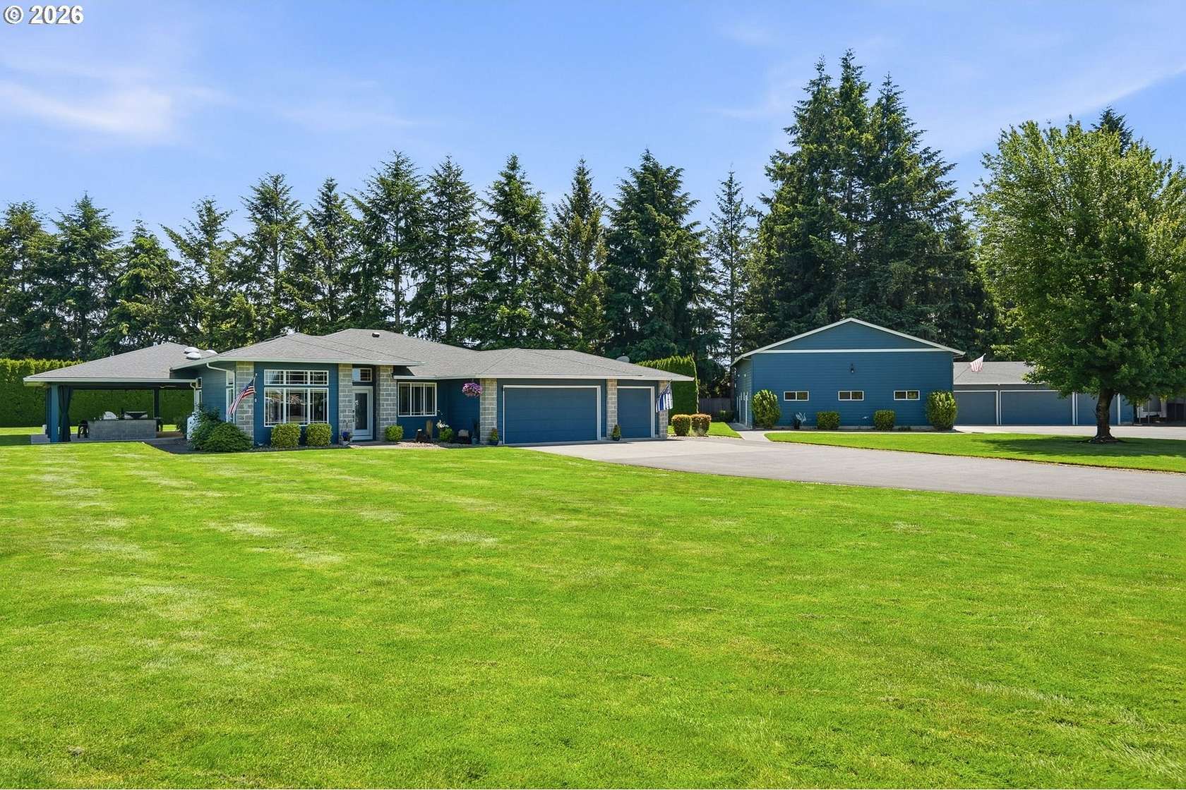 2.5 Acres of Land with Home for Sale in Brush Prairie, Washington