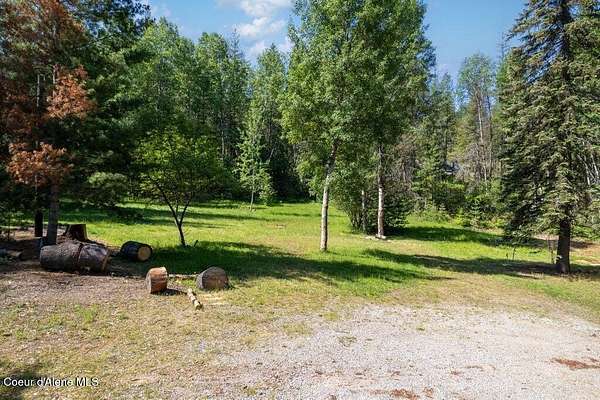 1 Acre of Residential Land for Sale in Smelterville, Idaho