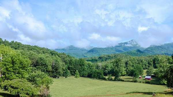 28 Acres of Land for Sale in Franklin, North Carolina