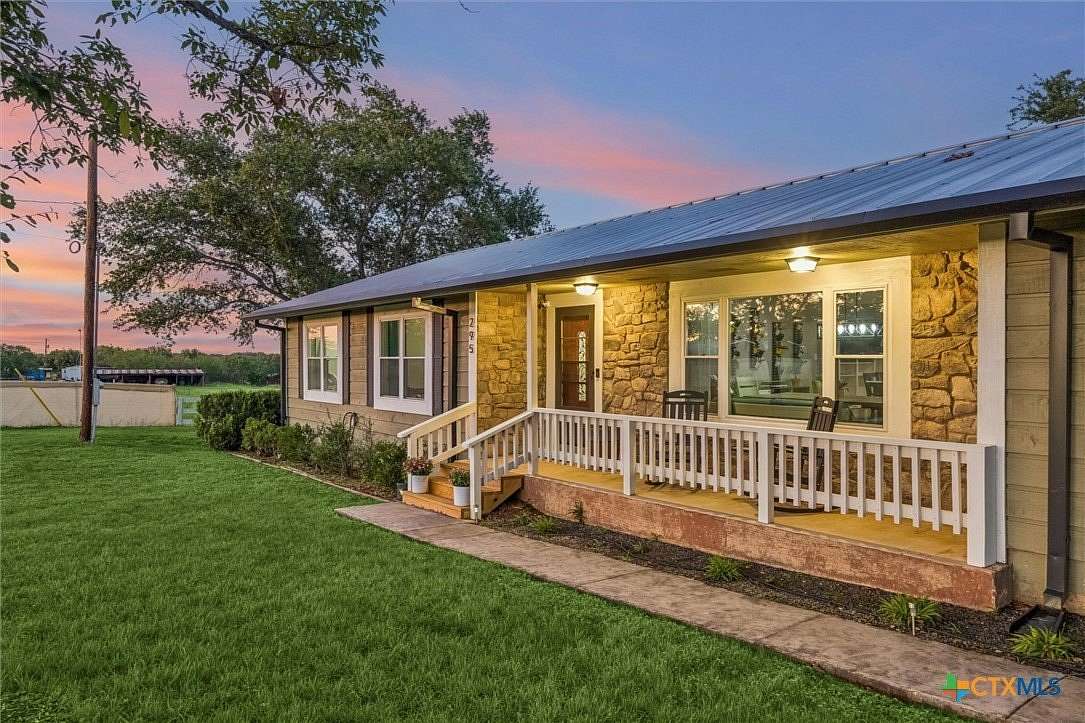 14.6 Acres of Land with Home for Sale in Seguin, Texas