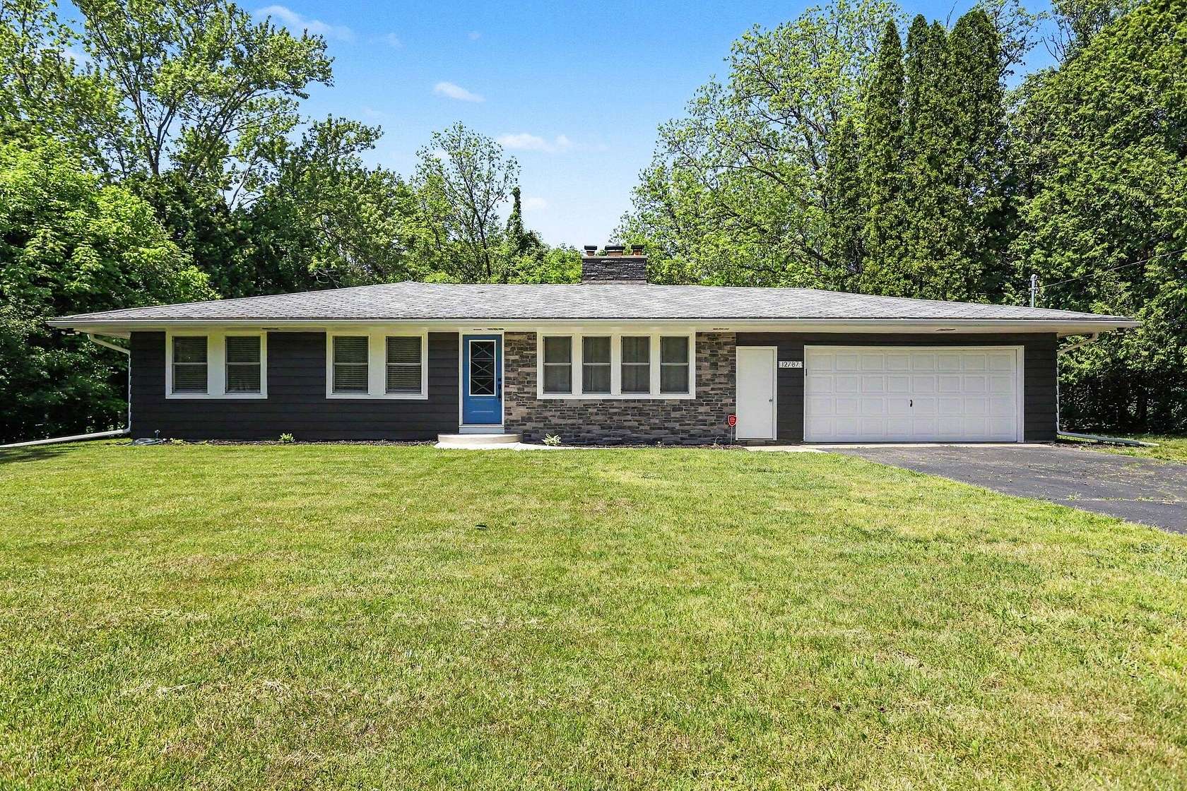 2 Acres of Land with Home for Sale in Battle Creek, Michigan