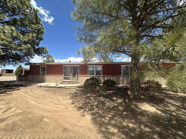2.5 Acres of Land with Home for Sale in Edgewood, New Mexico