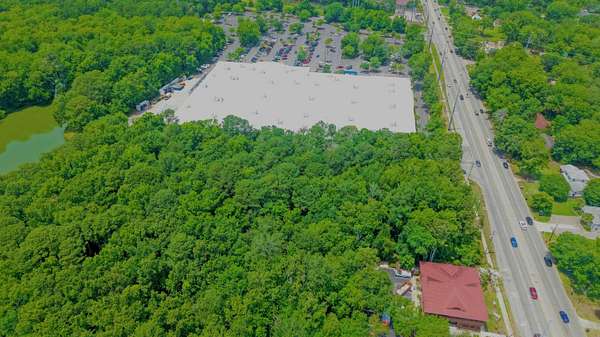 5 Acres of Residential Land for Sale in Charleston, South Carolina