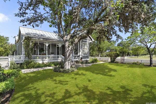 15 Acres of Land with Home for Sale in Comfort, Texas