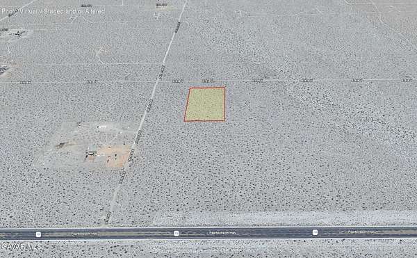 5 Acres of Land for Sale in Pearblossom, California