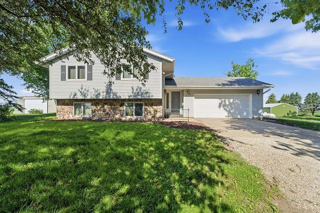 2.62 Acres of Improved Residential Land for Sale in Moorland, Iowa