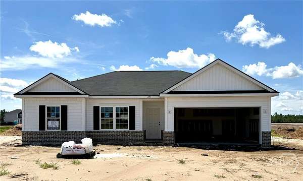 1.79 Acres of Land with Home for Sale in Allenhurst, Georgia