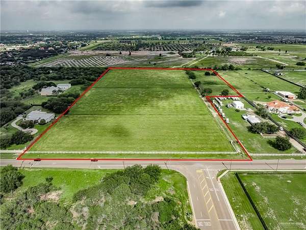 19.6 Acres of Land for Sale in Palmhurst, Texas