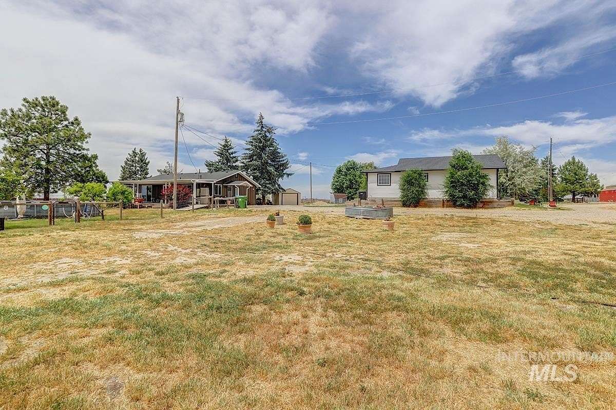 4.29 Acres of Land with Home for Sale in Middleton, Idaho