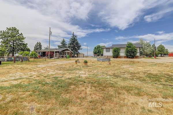 4.29 Acres of Land with Home for Sale in Middleton, Idaho