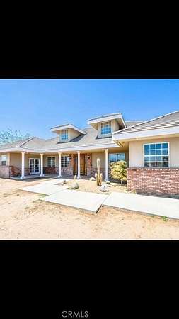 2 Acres of Land with Home for Sale in Oak Hills, California