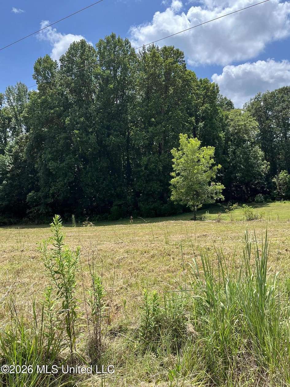 1.5 Acres of Land for Sale in Byhalia, Mississippi