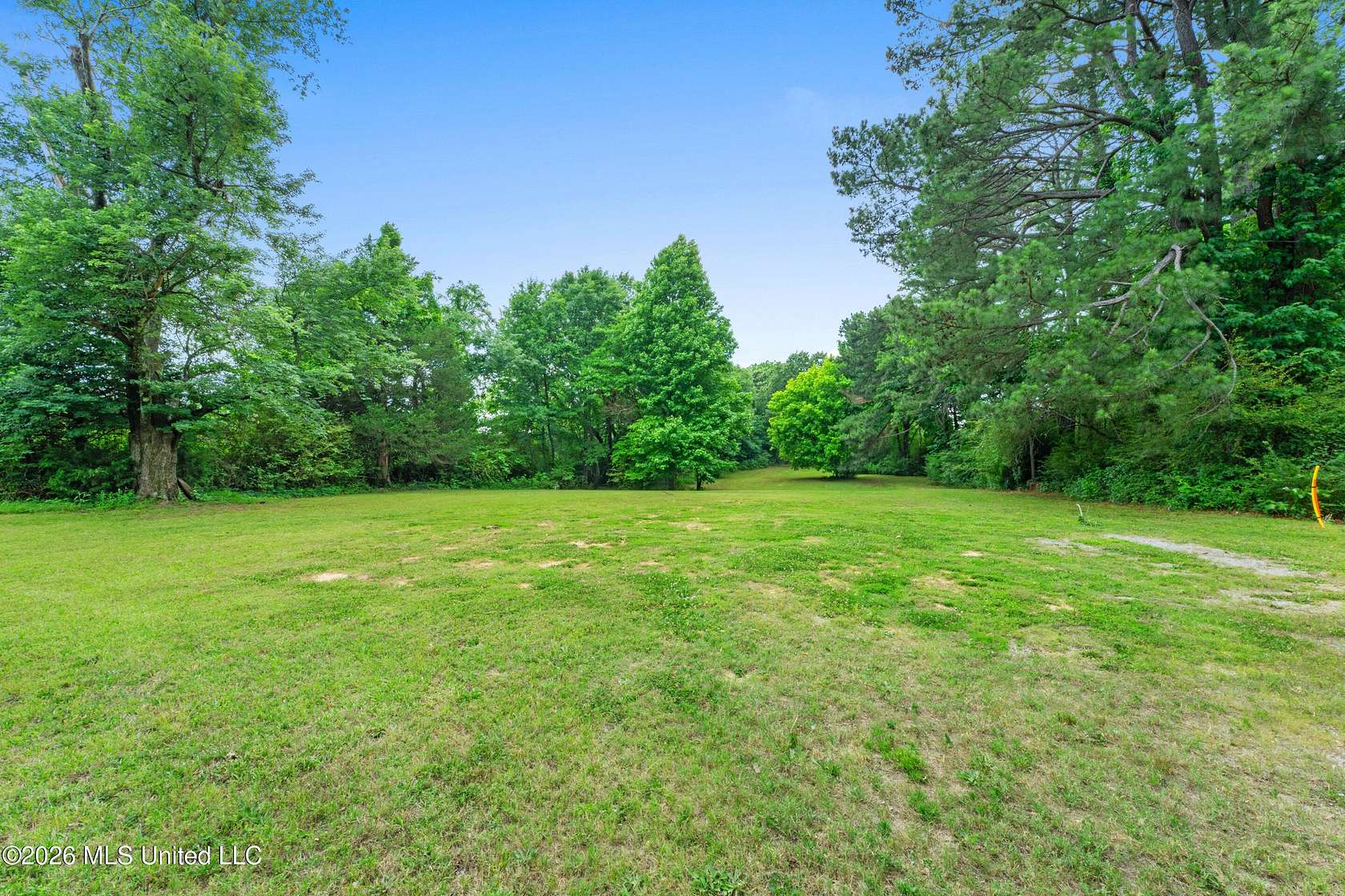 1 Acre of Residential Land for Sale in Olive Branch, Mississippi