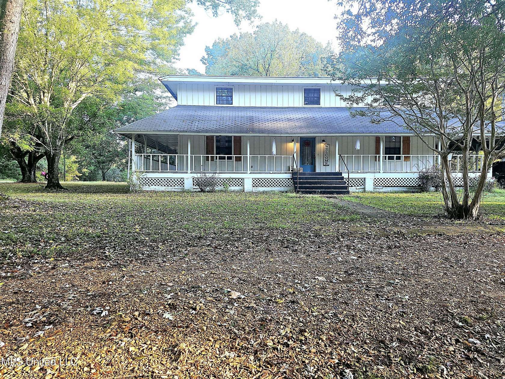 2 Acres of Land with Home for Sale in Senatobia, Mississippi