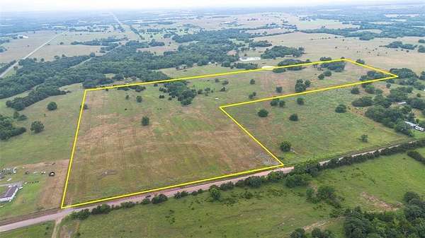 40.5 Acres of Agricultural & Residential Land for Sale in Cushing, Oklahoma