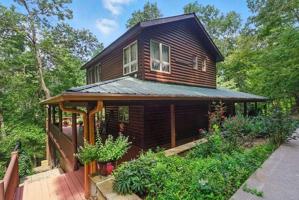 2.33 Acres of Land with Home for Sale in Ellijay, Georgia