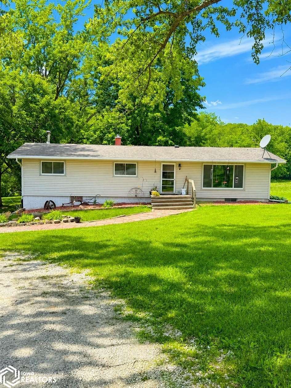2 Acres of Land with Home for Sale in Chariton, Iowa