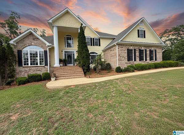 13.4 Acres of Land with Home for Sale in Roanoke, Alabama
