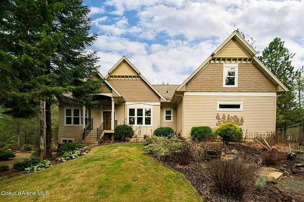 9.67 Acres of Land with Home for Sale in Chattaroy, Washington