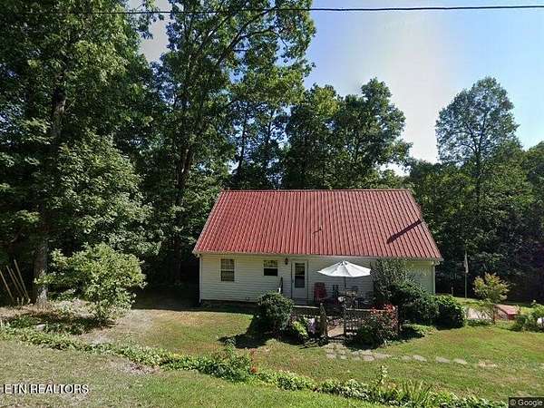 2.7 Acres of Land with Home for Auction in Monterey, Tennessee