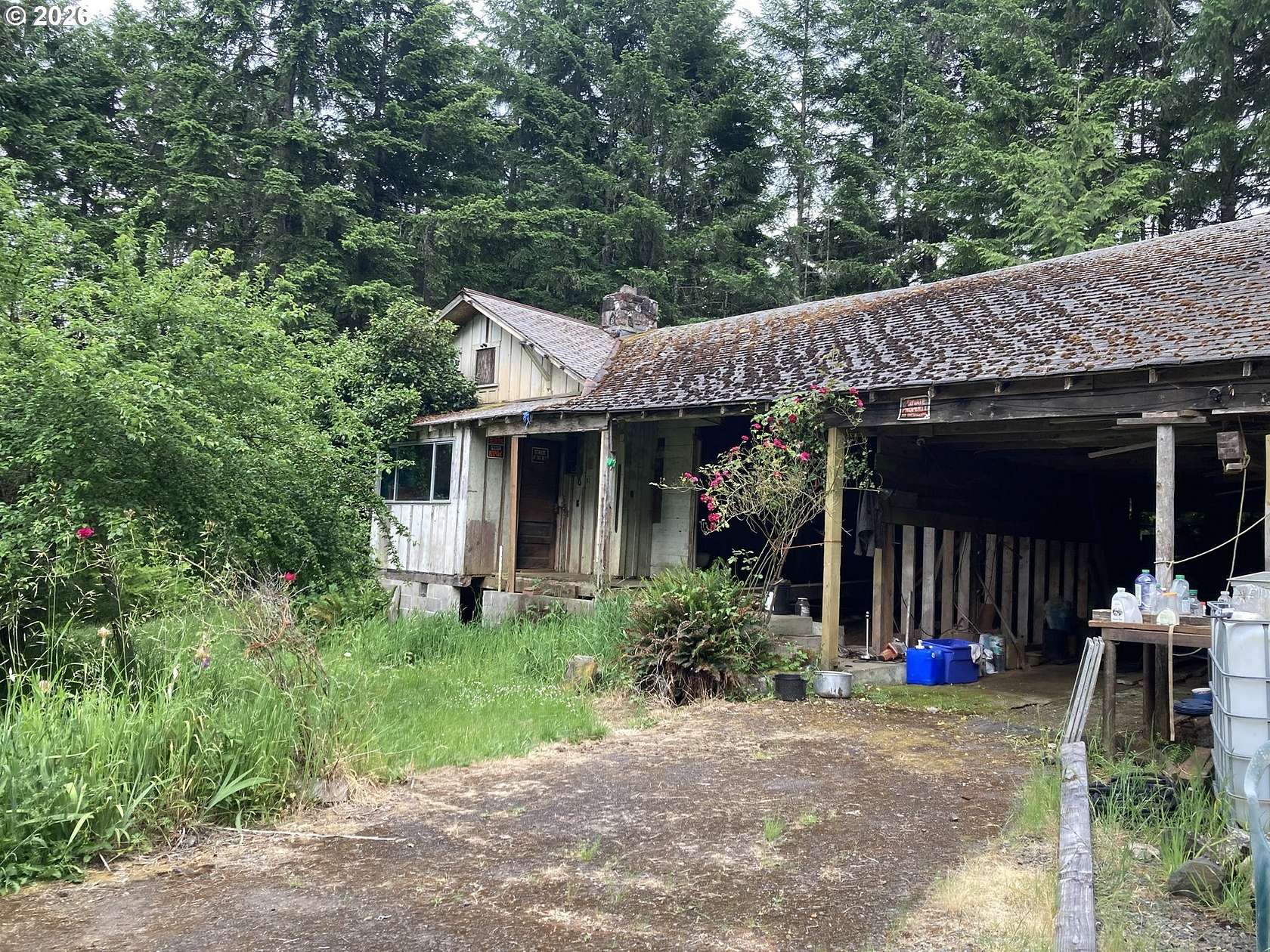 38 Acres of Land with Home for Sale in Cottage Grove, Oregon