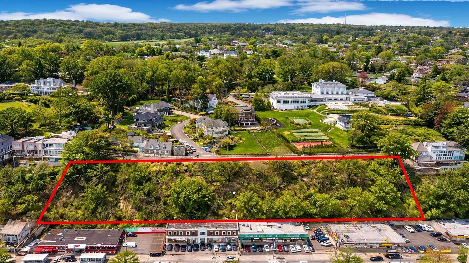 0.3 Acres of Residential Land for Sale in Staten Island, New York