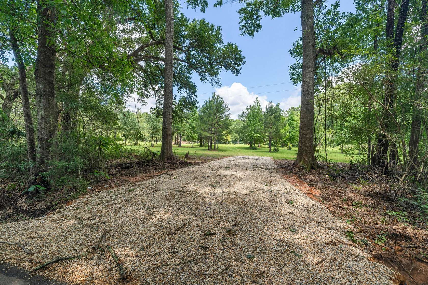 2 Acres of Residential Land for Sale in Picayune, Mississippi