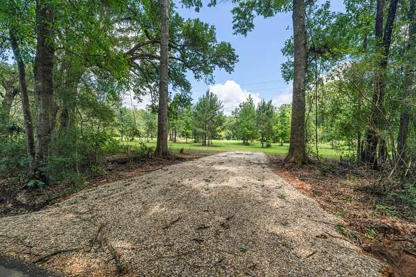 2 Acres of Residential Land for Sale in Picayune, Mississippi