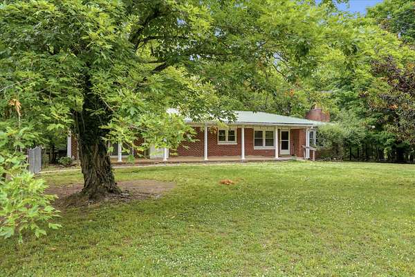 2 Acres of Land with Home for Sale in Fairview, Tennessee