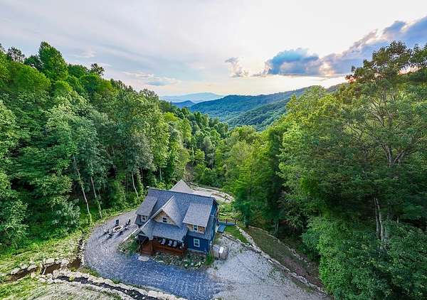 2.27 Acres of Land with Home for Lease in Bryson City, North Carolina