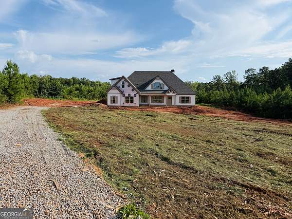 5.64 Acres of Land with Home for Sale in Forsyth, Georgia