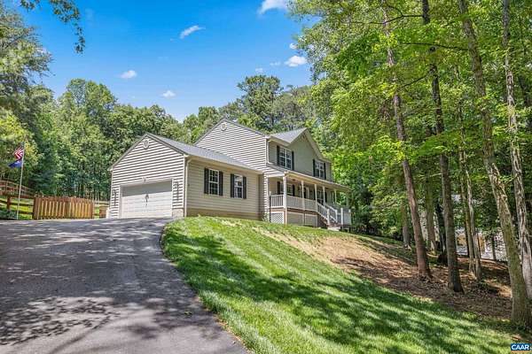 2.27 Acres of Land with Home for Sale in Barboursville, Virginia
