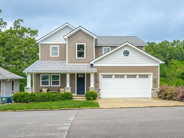 1.6 Acres of Land with Home for Sale in Chattanooga, Tennessee
