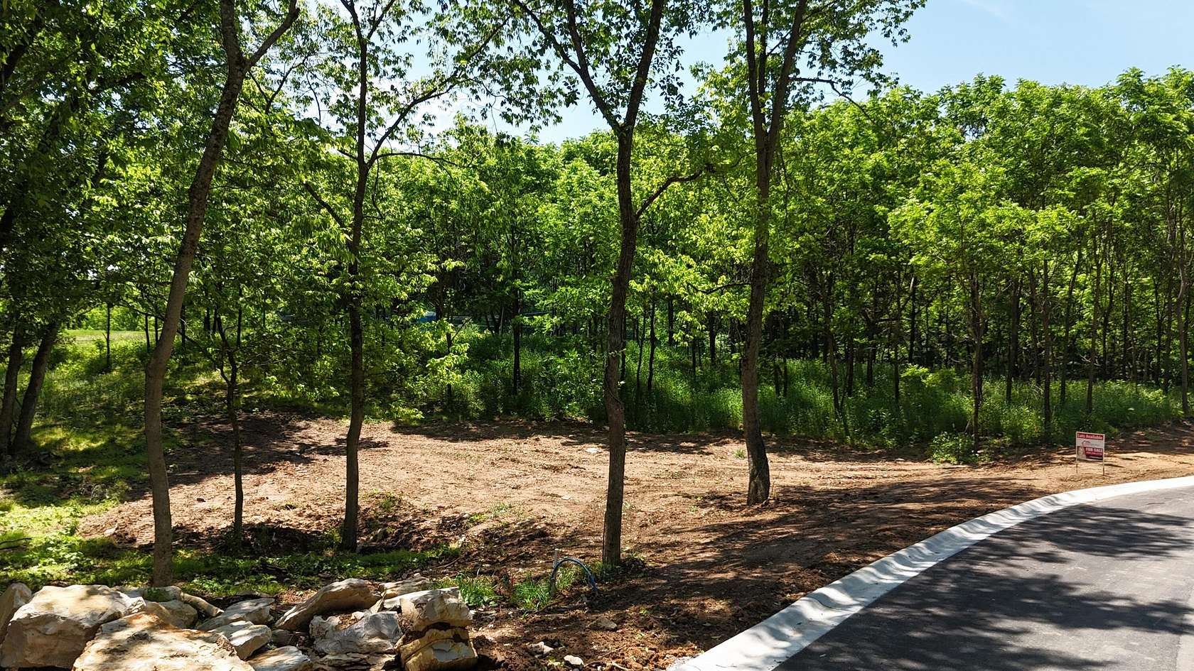 1 Acre of Residential Land for Sale in Richmond, Kentucky