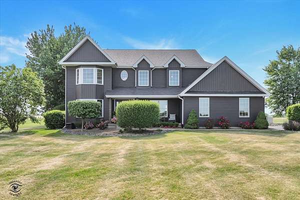 2.5 Acres of Land with Home for Sale in Wilmington, Illinois