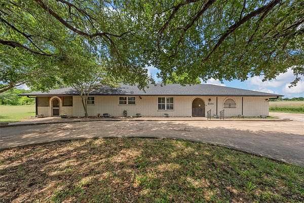 1.8 Acres of Land with Home for Sale in Lorena, Texas