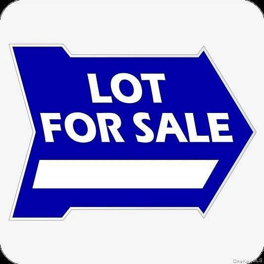 0.5 Acres of Residential Land for Sale in Shirley, New York