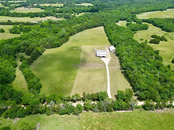 15.1 Acres of Land with Home for Sale in Sumner, Texas