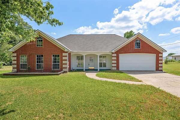 2.5 Acres of Land with Home for Sale in Bullard, Texas