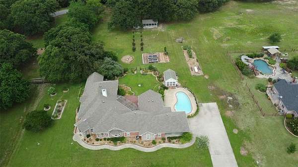 2 Acres of Land with Home for Sale in Greenville, Texas